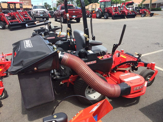 2014 Gravely 460 Pro-Turn Right Side