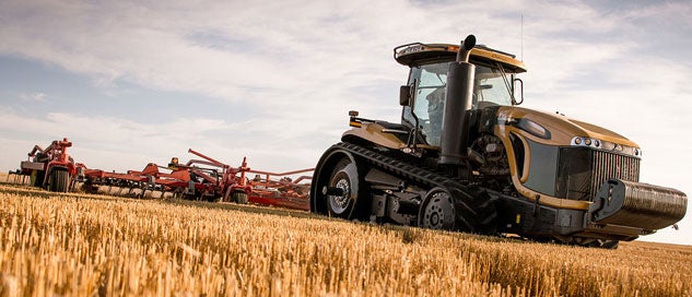 2015 Challenger MT8000E Front Right