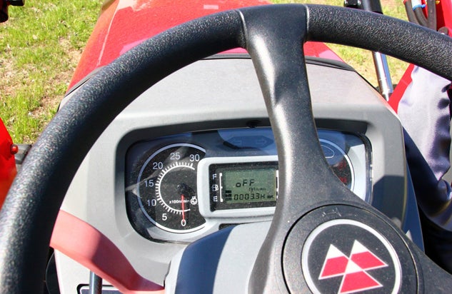 2015 Massey Ferguson 1759 Cockpit