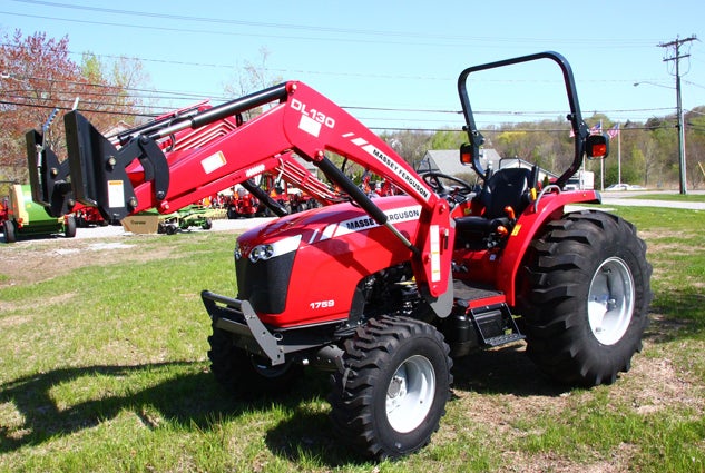 2015 Massey Ferguson 1759 Front Left