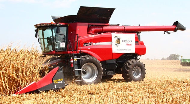 Case IH Axial-Flow 8230 Working
