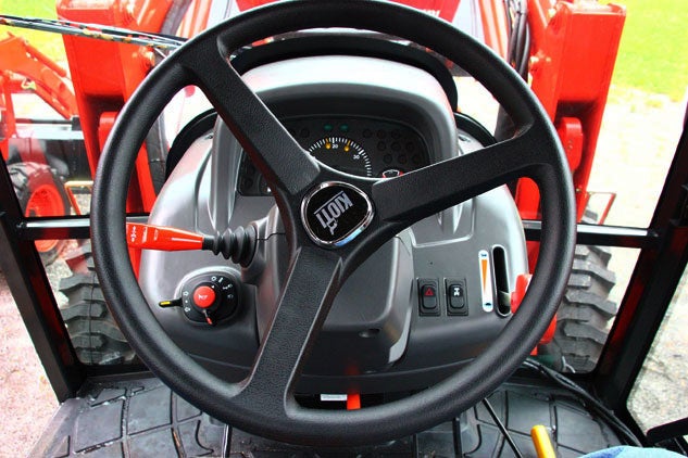 2015 Kioti RX7320PCCR Cockpit
