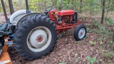 1961 Ford 851