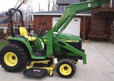 2000 John Deere 420