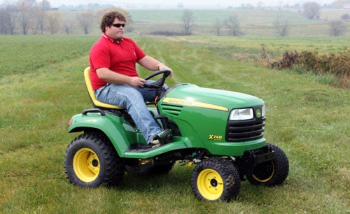 John Deere X748 Review