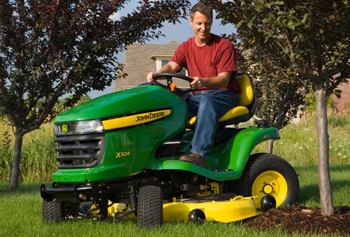 2012 John Deere X324 AWS Low Angle