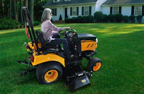 2012 Yanmar Sc2400 Mowing