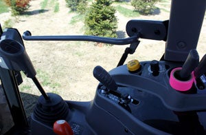 2013 Massey Ferguson 4608 Controls