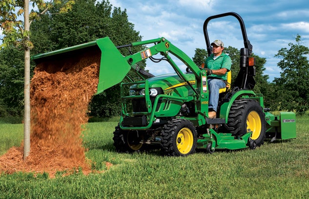 2014 John Deere 2025R Dump