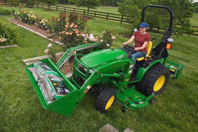 2014 John Deere 3R Series