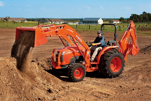 2014 Kubota L3800 HST Loader Working