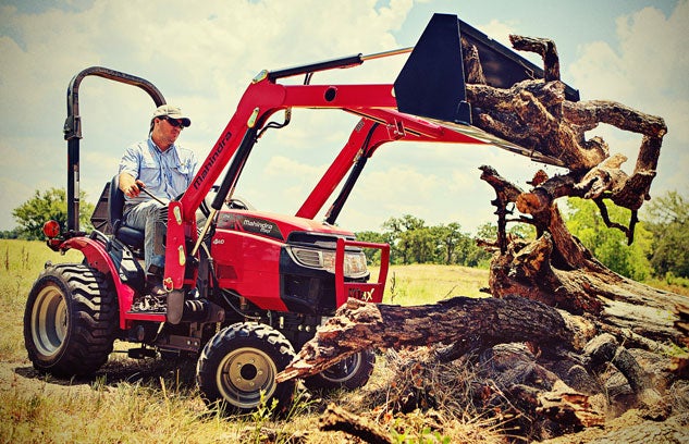 2014 Mahindra MAX 25 Dump