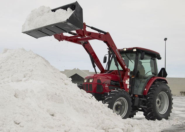 2014 Mahindra mPower 85 Loader Snow