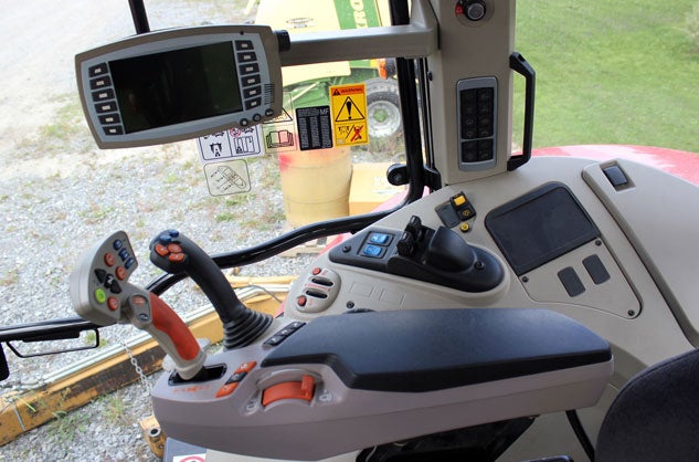 2014 Massey Ferguson 6615 Cab