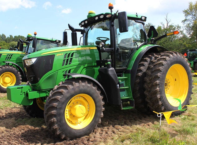 2015 John Deere 6195R Profile Left