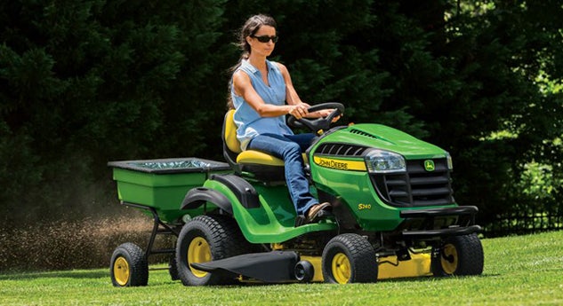 2015 John Deere S240 Sport Working