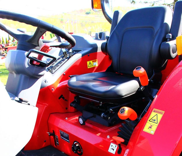 2015 Massey Ferguson 1759 Seat