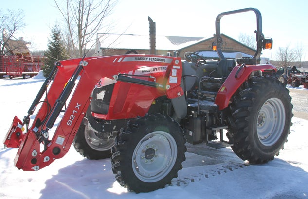 2015 Massey Ferguson 4608 Front Left