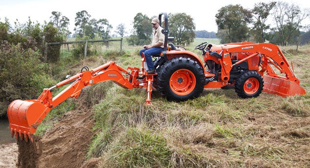 2016 Kubota L4701 HST Backhoe