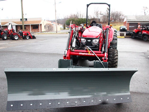 2016 Mahindra 2555 Front