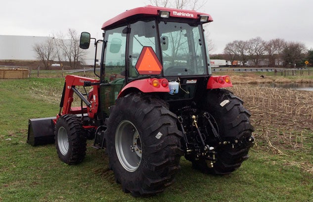 2016 Mahindra 2565 Rear