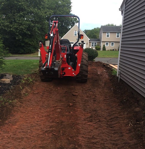 Massey Ferguson 2705E TLB Working