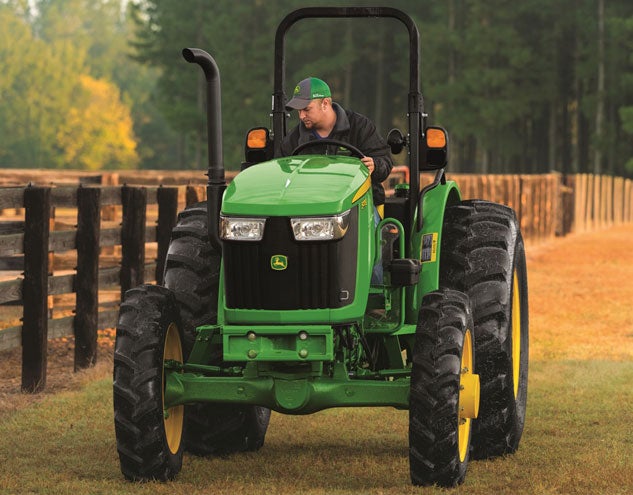 2017 John Deere 5075E Action