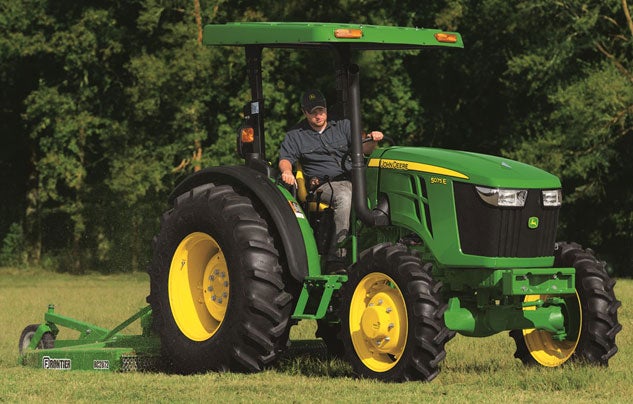 2017 John Deere 5075E Working