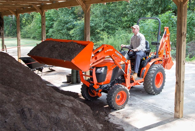 Kubota B2601 Dump