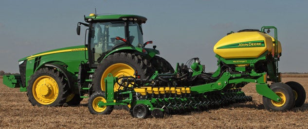 2018 John Deere 8245R Profile