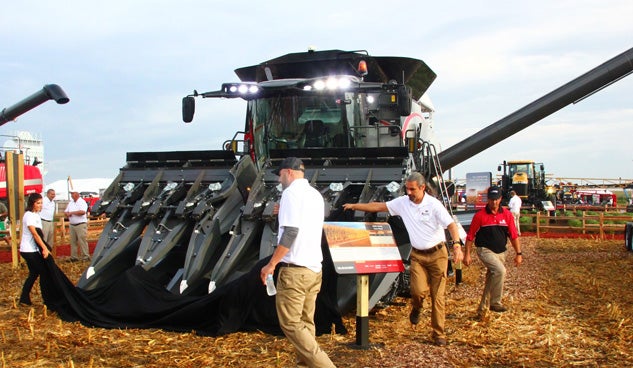 Gleaner 3200 Folding Corn Head