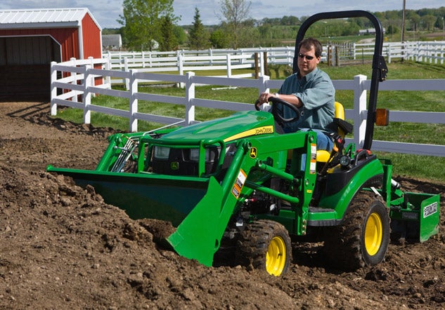 John Deere 1026R with Loader