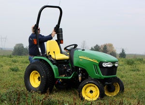 John Deere 2520 4WD Compact Tractor