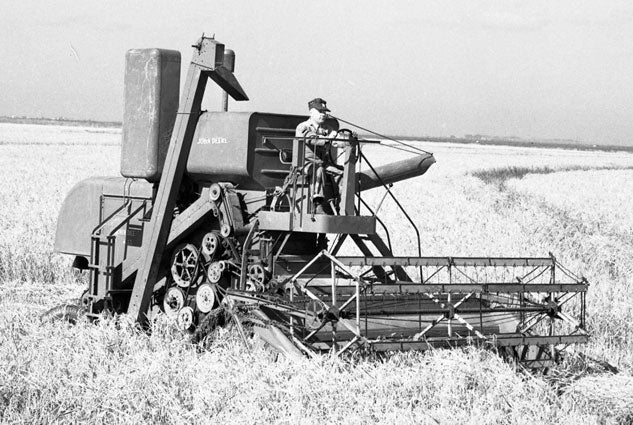 John Deere 55 Combine