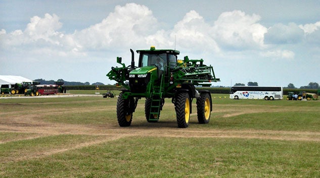 John Deere R4038 Sprayer Rear