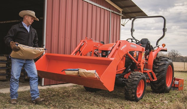 Kubota Grand L3560 Loading