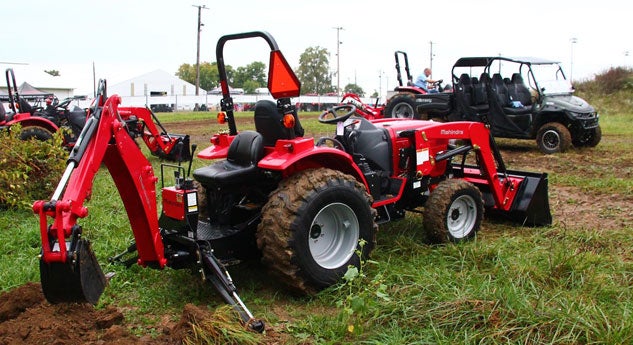 Mahindra 1600 Series