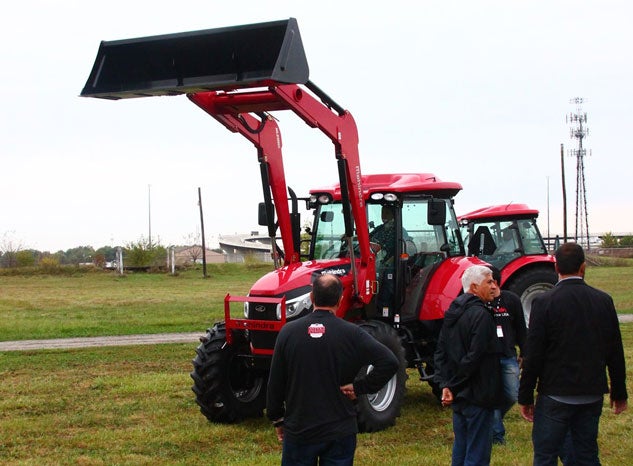 Mahindra 9000 Series