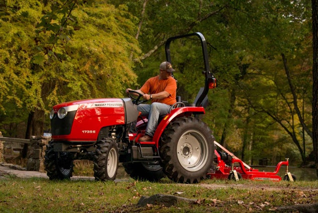 2016 Massey Ferguson 1739E Beauty