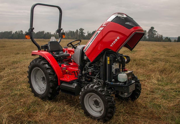 2016 Massey Ferguson 1739E Hood