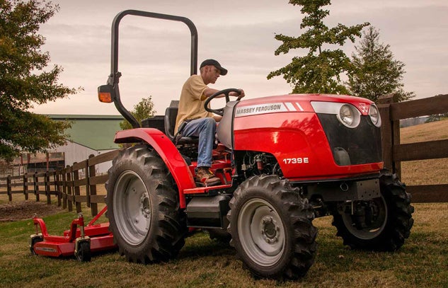 2016 Massey Ferguson 1739E Mowing