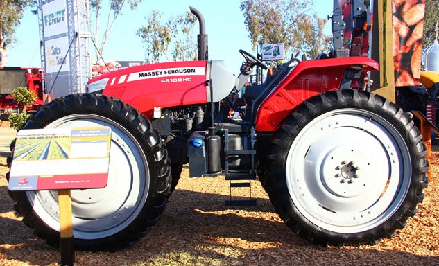 Massey Ferguson 4610M HC