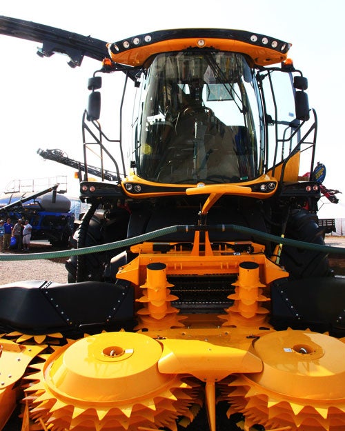 New Holland FR650 Forage Cruiser Cutterhead