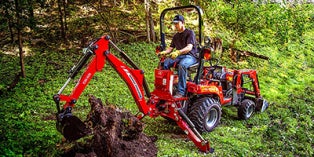 2019 Massey Ferguson GC1700 Series 1723EB