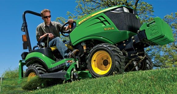 John Deere 1025R