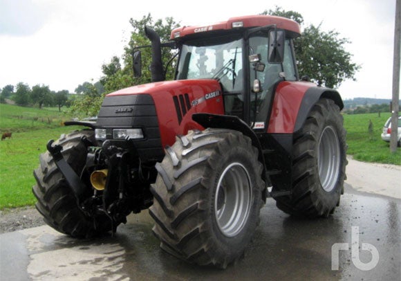 TradeMachines is a Marketplace for Tractor-related Auctions