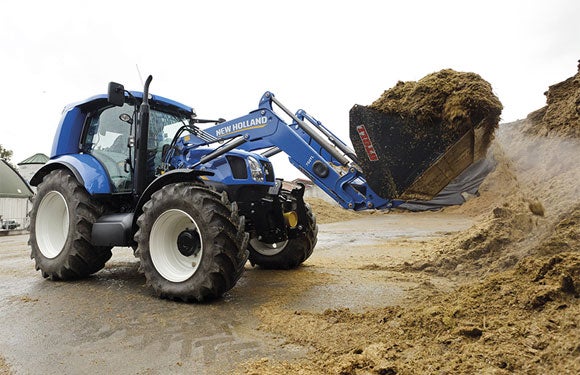 New Holland Displays Methane-Powered Tractor Concept