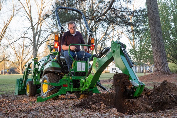 John Deere Introduces Improved Backhoe and Loader for CUTs